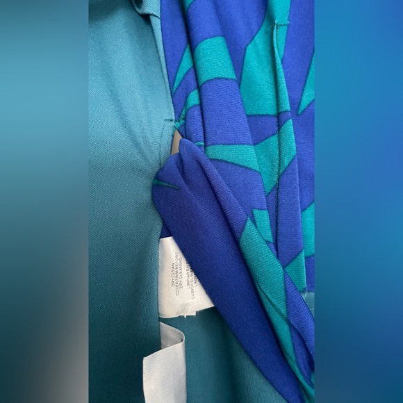 Ocean tones JNY wrap dress - Picture 4 of 7